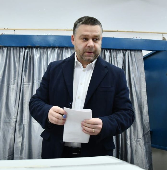 Ciprian Ciucu câștigă alegerile locale parțiale pentru Primăria Capitalei