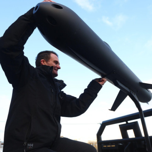 Regatul Unit anunță o forță navală hibridă pentru protejarea cablurilor submarine