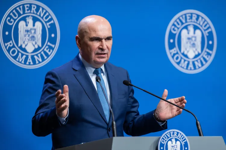 Guvernul Bolojan păstrează salariul minim la 4.050 de lei brut și în 2026