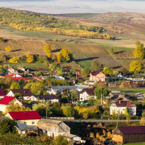 Fiica fostului primar din Mihai Eminescu câștigă alegerile după demisia tatălui său