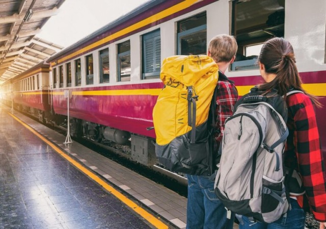 Trenuri noi și legături directe între București și capitale europene în mersul 2025-2026