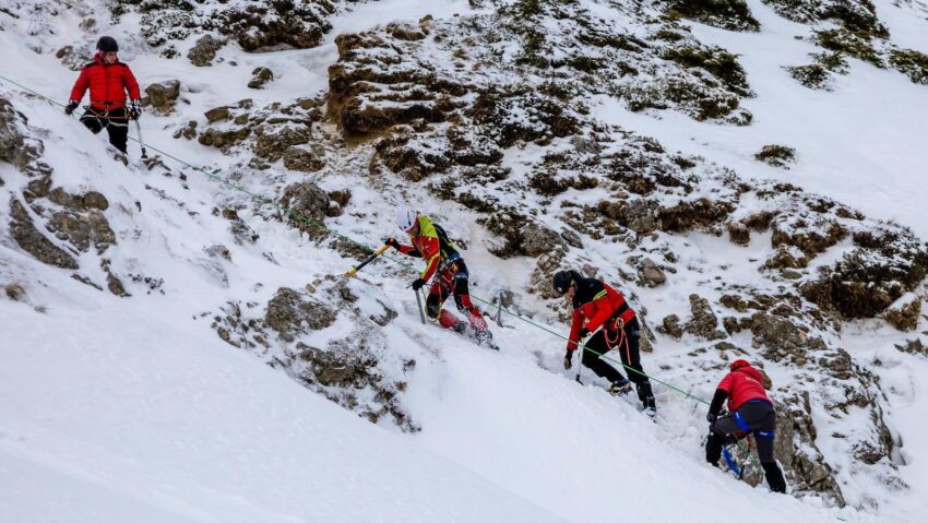 Continuă căutările turistului britanic dispărut în Munții Bucegi