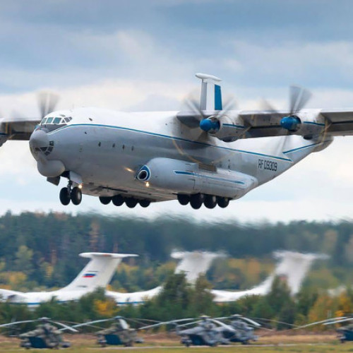 Un avion militar An-22 s-a prăbușit în regiunea Ivanovo, provocând victime