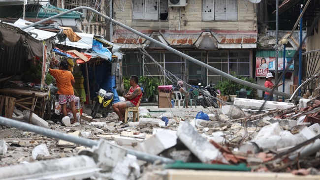 Cutremur puternic de 7,6 grade zguduie coasta Japoniei, risc major de tsunami