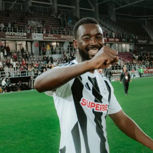 FC Universitatea Cluj prelungește contractul cu Issouf Macalou pentru sezonul 2025