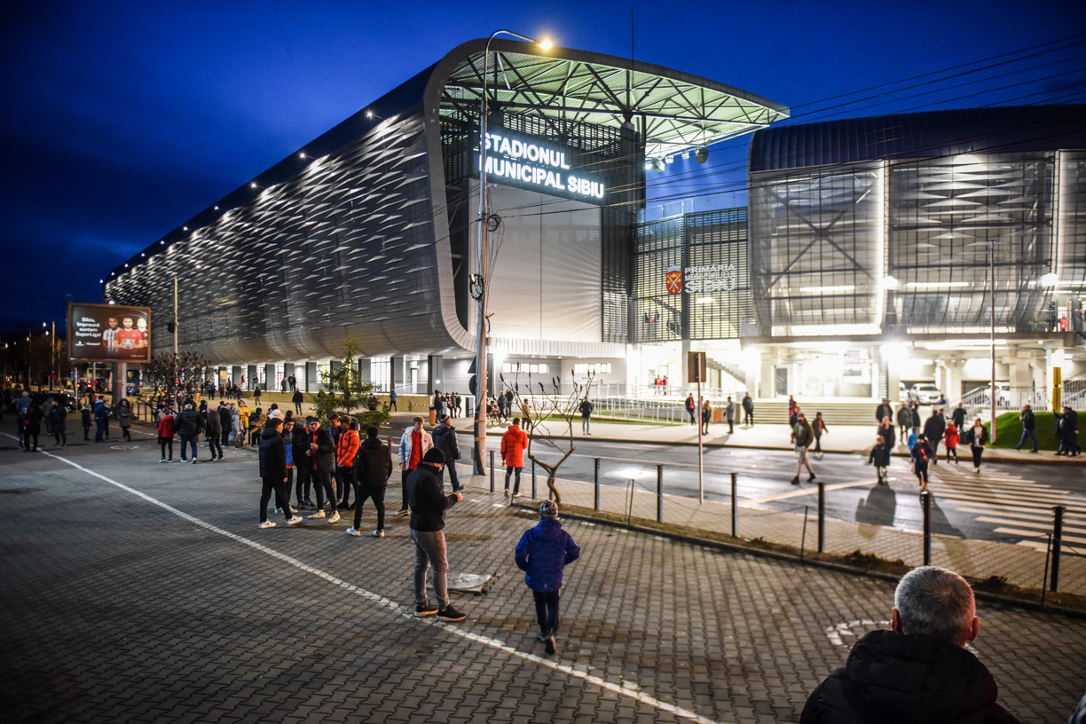 FC Hermannstadt invită suporterii să aducă jucării de pluș la meciul cu Craiova