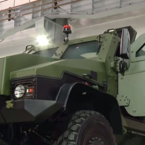 Primul vehicul blindat 4x4 fabricat complet în România, pregătit pentru producție