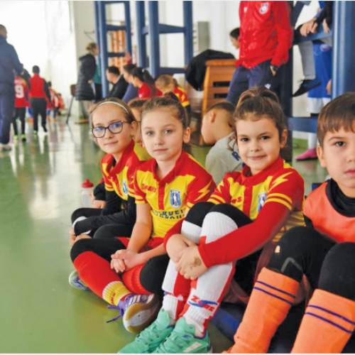Junioru Salonta organizator al unui turneu amical de fotbal pentru copii