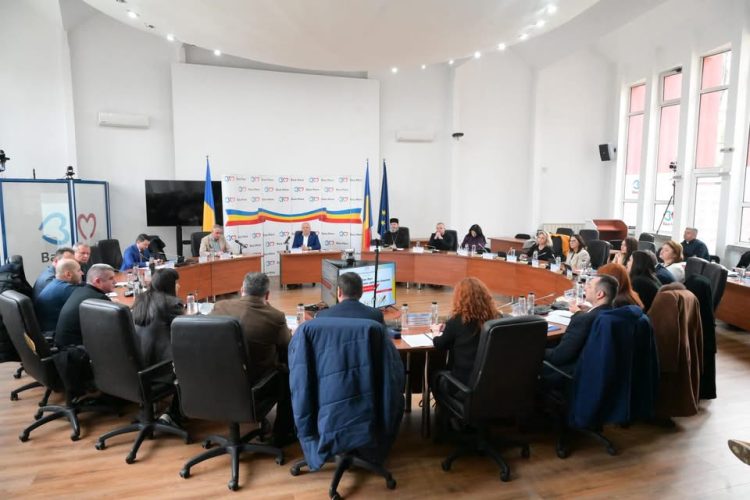 Preacuviosul Părinte Arhimandrit Casian Filip la masa rotundă dedicată incluziunii la Baia Mare