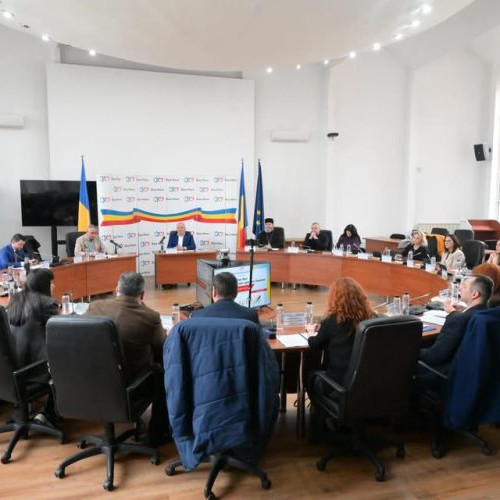 Preacuviosul Părinte Arhimandrit Casian Filip la masa rotundă dedicată incluziunii la Baia Mare