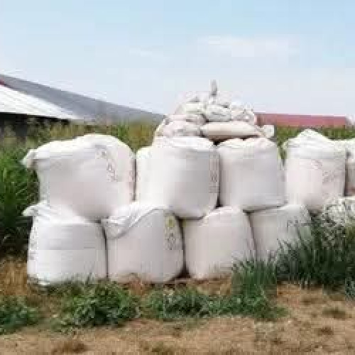 Amendă aplicată pentru depozitarea necorespunzătoare a îngrășămintelor chimice în Turceni