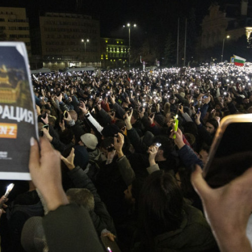 Premierul bulgar Rosen Jeleazkov și-a anunțat demisia după protestele de stradă