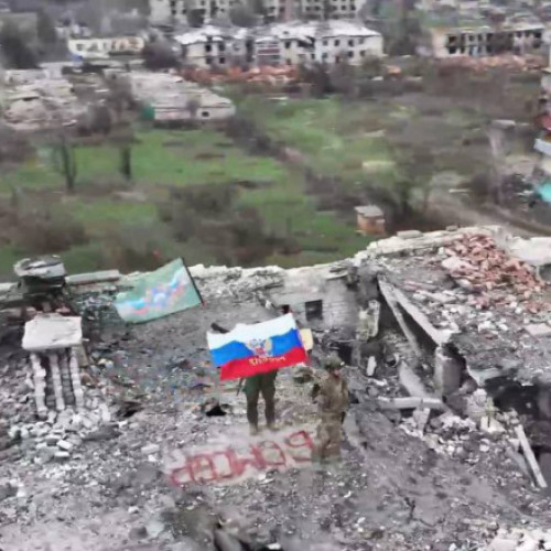 Forțele ruse anunță controlul asupra orașului Sversk din Ucraina