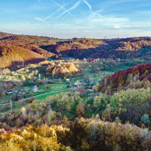 Primarul din Luncoiu de Jos vrea să revitalizeze viața culturală a comunei