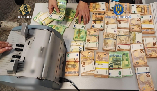 Patru persoane arestate în dosar de crimă organizată și spălare de bani la Constanța