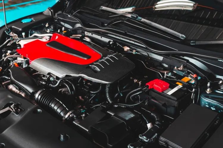 UE renunță la interzicerea completă a mașinilor pe benzină și motorină în 2035