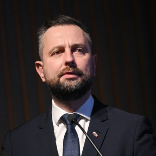 Ministrul Apărării din Polonia propune o bancă europeană de reînarmare pentru a accelera modernizarea armatei