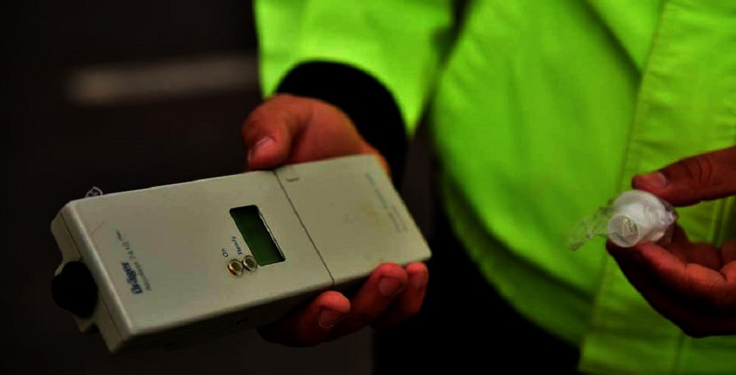 Bărbat în vârstă de 61 de ani implicat într-un accident după ce a condus sub influența alcoolului