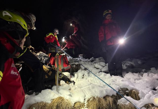 Salvamont Brașov intervine într-un accident în Munții Făgăraș, pe Valea Viștișoara