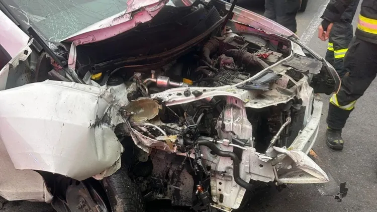 Intervenție de urgență a pompierilor la un accident rutier în Lungești, comuna Iara