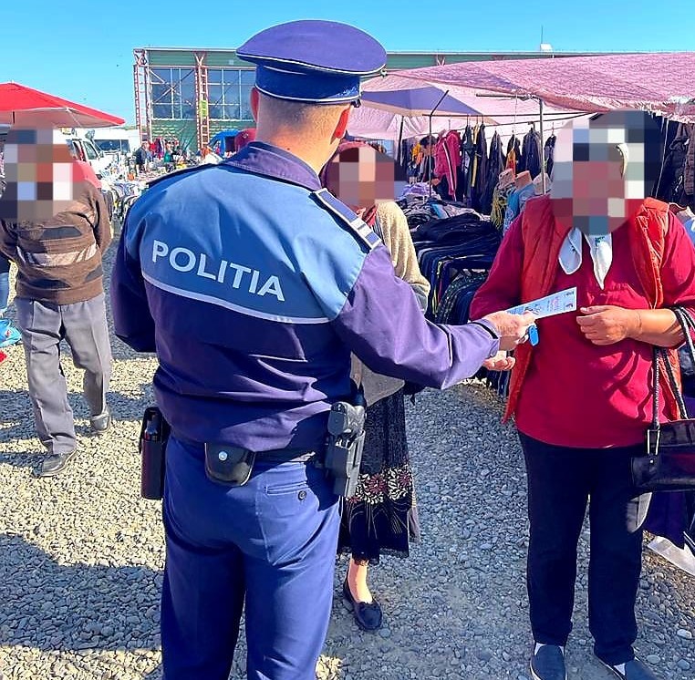 Acţiune a poliţiei la Botoşani pentru verificarea legalităţii circulaţiei şi a articolelor pirotehnice