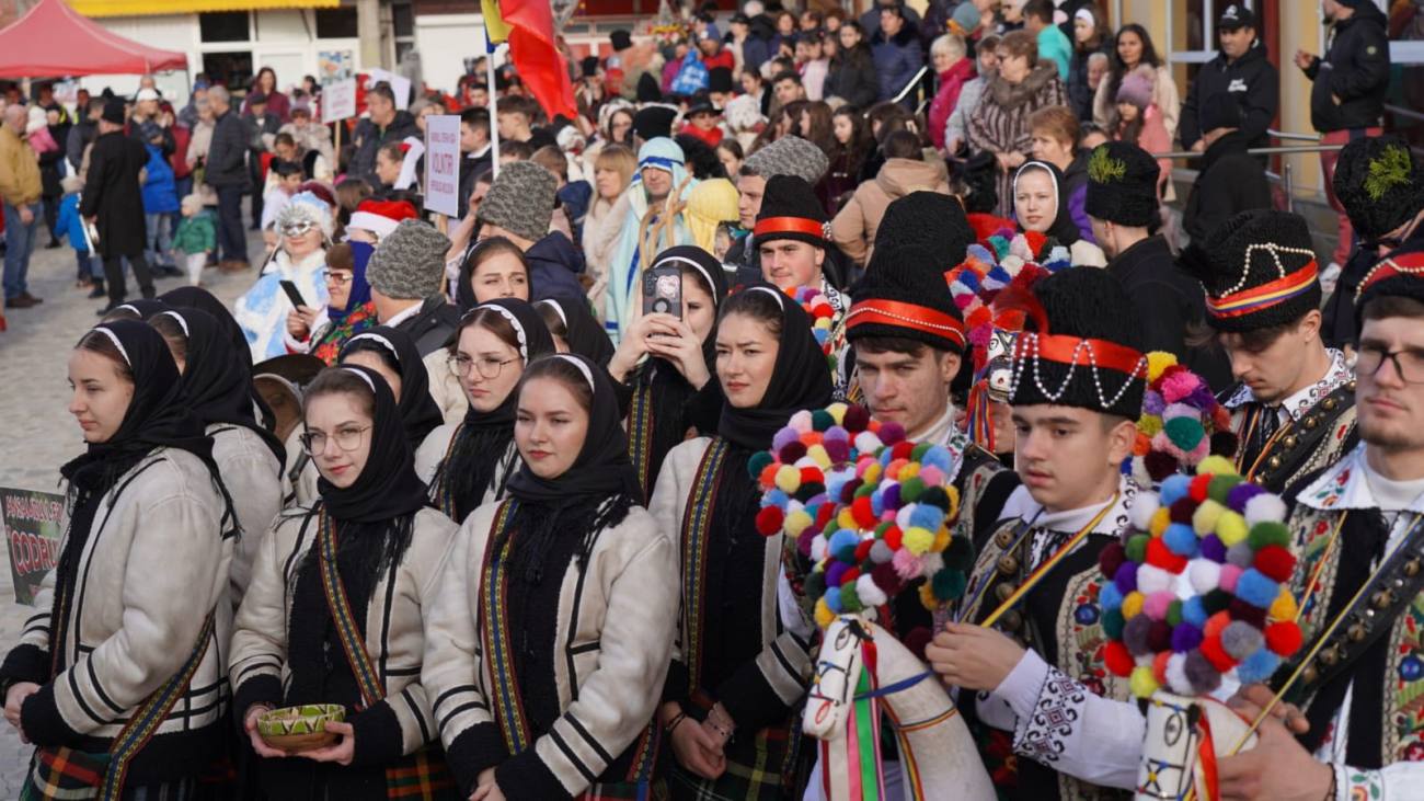 A șaptea ediție a Festivalului Colindelor, în Sala de Sport din Moroeni