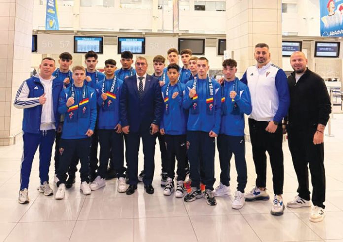 Elvir Augustin Dinu, campion național, participă la Campionatul European de box U17