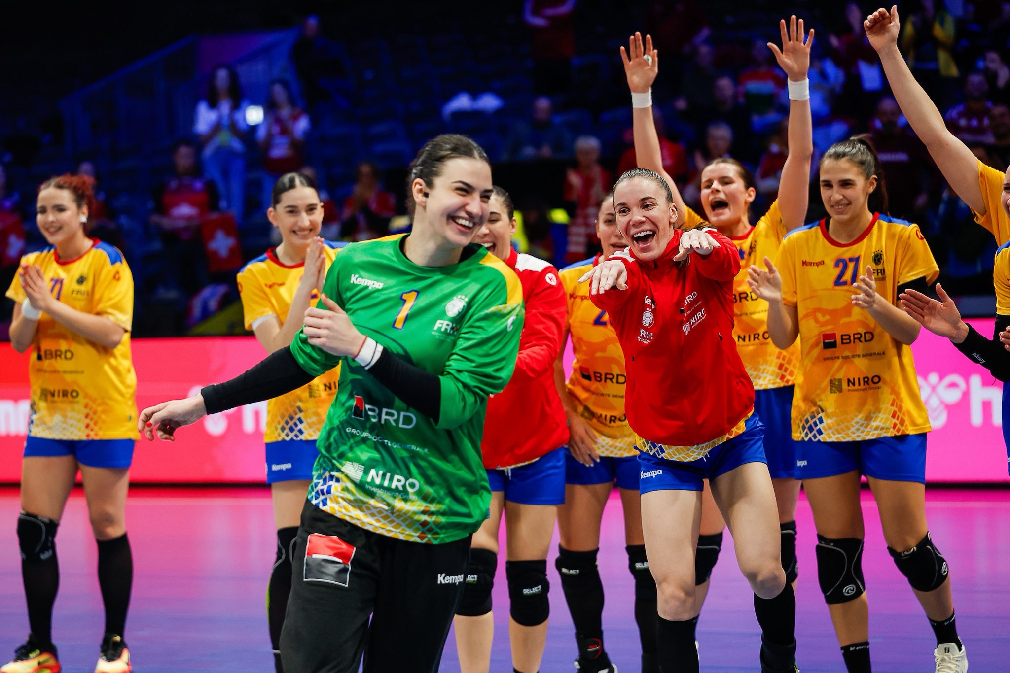 Sorina Grozav și Bianca Curmenț, remarci în ciuda clasării României la Cupa Mondială de handbal