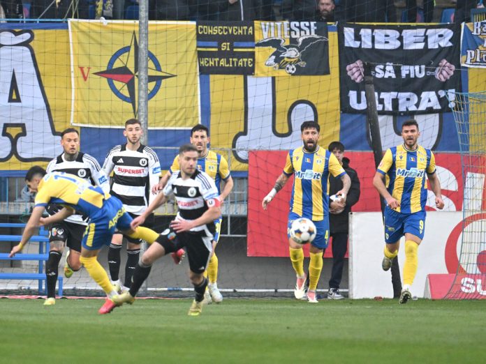 Petrolul pierde al doilea meci consecutiv în campionat contra Universității Cluj