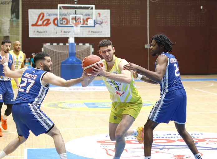 CSM BBA Petrolul Ploieşti a câștigat un meci tensionat cu CSM Galați în Liga Națională de Baschet