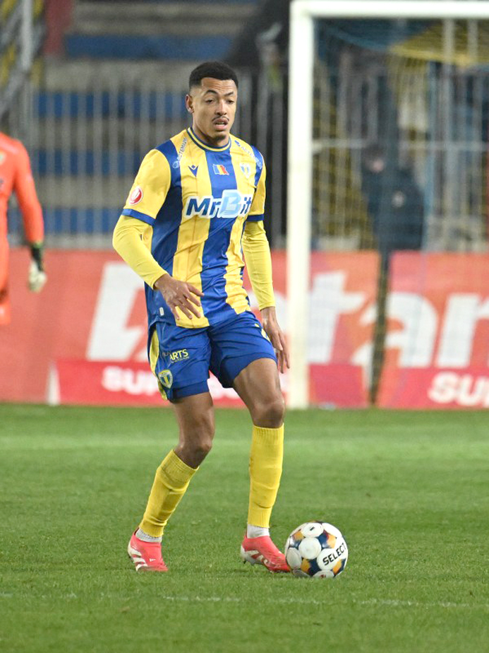 Yohan Roche pleacă spre Cupa Africii după ultimul meci pentru Petrolul în 2025