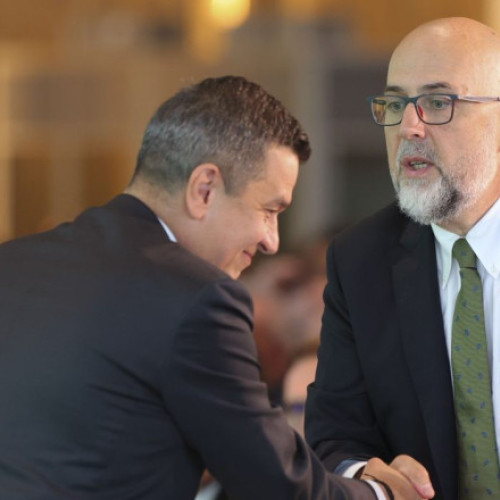 Kelemen Hunor și Sorin Grindeanu au discutat tensiunile din coaliție privind votul de la moțiune