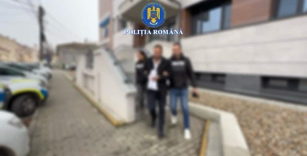 Bărbat din Vinga reținut pentru înșelăciune cu file cec fără acoperire