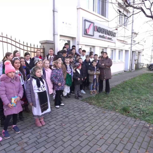 Copiii din Meteș aduc tradiția colindelor românești la Alba24