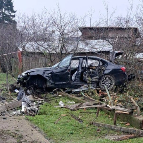 Tânăr urmărit de poliție provoacă accident grav pe DN6 în Teleorman