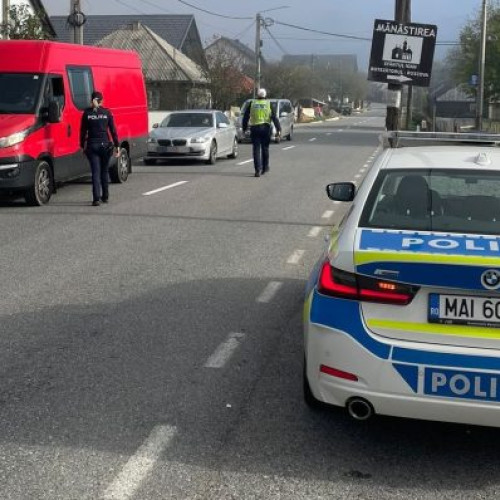 Un polițist a provocat un accident în Vișeu de Sus, fără victime