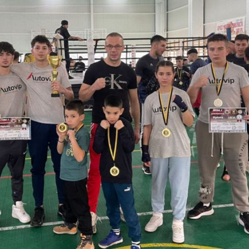 Sportivii focșăneni au excelat la competiția națională de kickboxing de la Milcovul