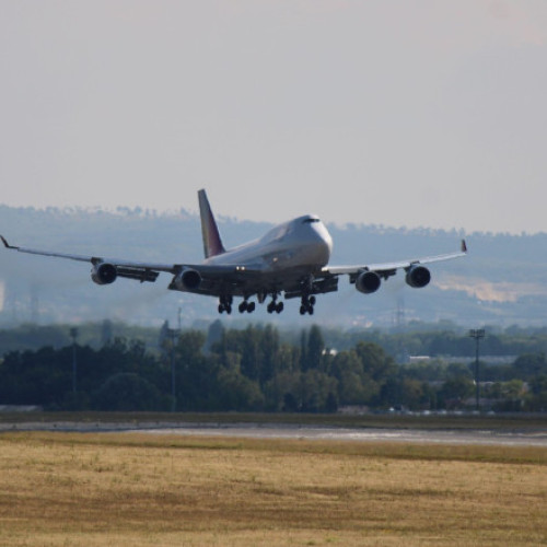 Forțele Aeriene americane cumpără două avioane Boeing 747-8 pentru programe de antrenament