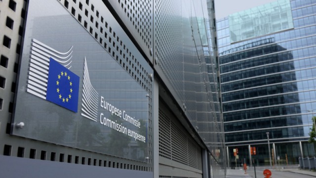 Uniunea Europeană reduce la 90% ținta mașinilor cu emisii zero după 2035