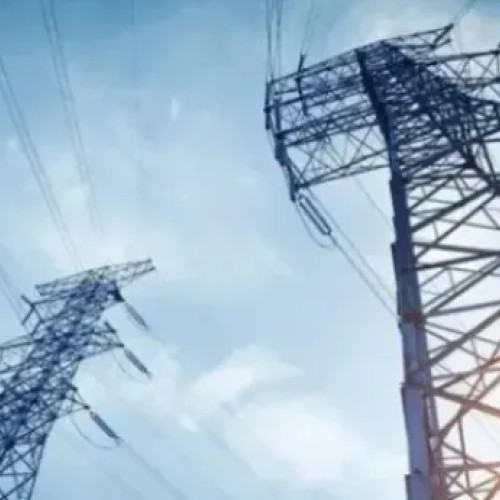 Consumatorii casnici simt scumpiri la energie și gaze în 2026