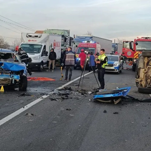 Accident rutier grav pe DN1C în Fundătura cu trei persoane rănite