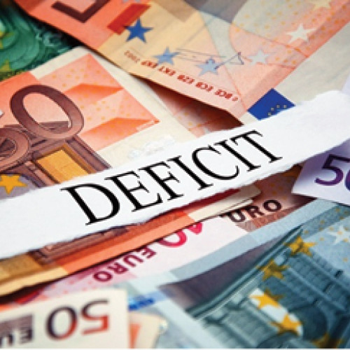 România înregistrează un deficit extern semnificativ în 2024, arată raportul BNR