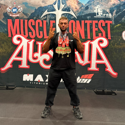 Cosmin Silaghi a câștigat trei medalii la concursul Muscle Contest Austria Pro