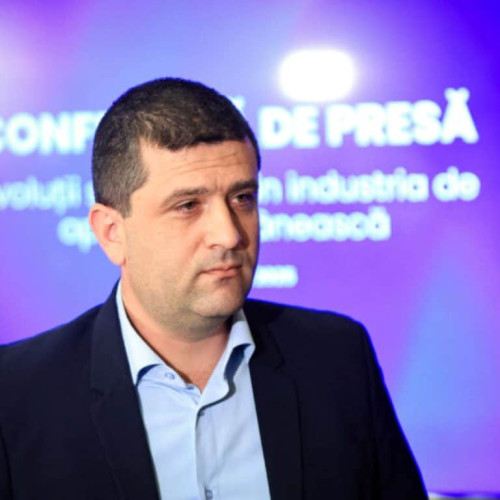 USR îl propune pe Radu Miruță ministru al Apărării și pe Irineu Darău la Economia