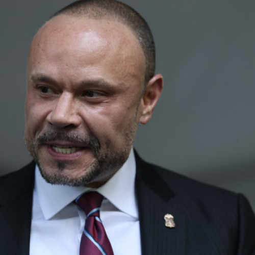 Numărul 2 din FBI, numit chiar de Donald Trump, părăsește agenția după mai puțin de un an. „Un mandat controversat”