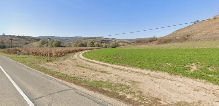 Consiliul Județean Cluj modernizează 22 de drumuri agricole în comuna Sânmartin