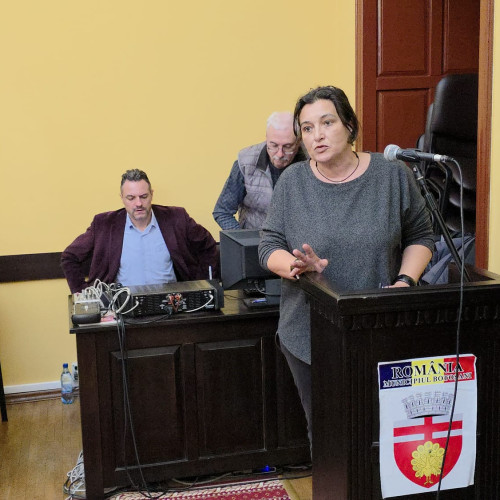 O femeie din Botoșani reclamă alocarea abuzivă a unui loc de veci concesionat timp de 20 de ani