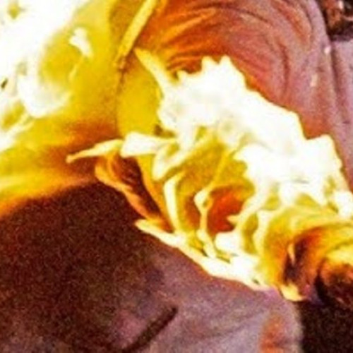 Pompier din Brăila rănit grav după un incendiu izbucnit la locuința sa