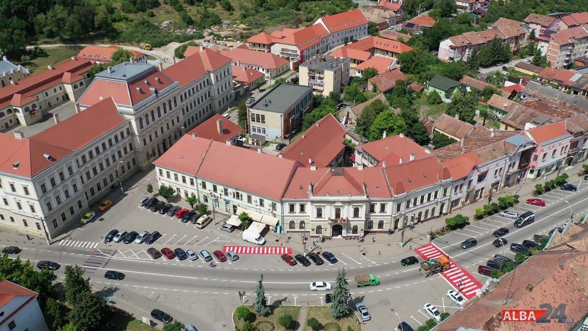 Primăria municipiului Aiud organizează concurs pentru un post de inspector în Direcția Arhitect Șef