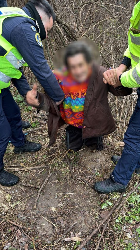 Polițiștii din Strehaia găsesc un bărbat dispărut după trei zile de căutare